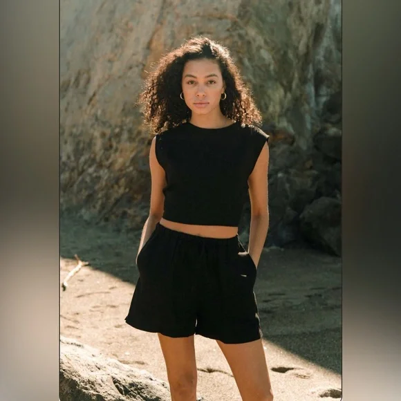 Whimsy + Row Allison Shorts-Black Linen - Picture 4 of 8